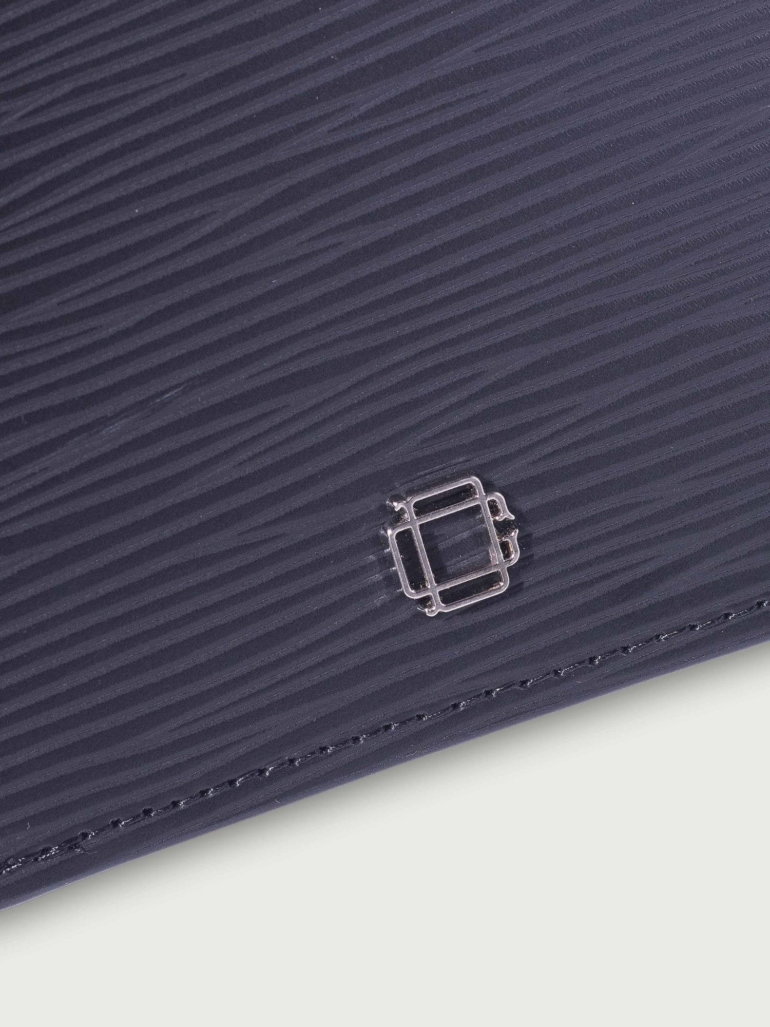 BILLETERA DE CUERO ICON NEGRO PARA 8 TARJETAS - Di Conza