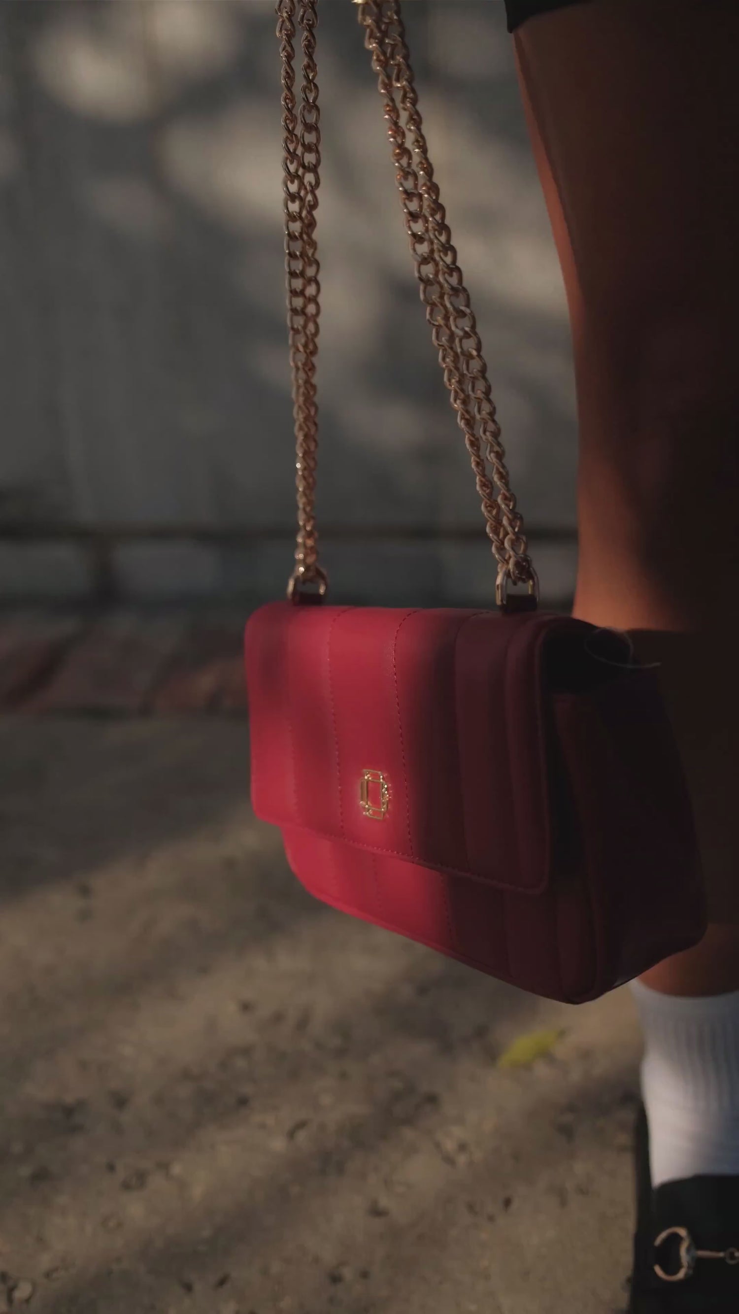 Bolso de temporada rojo